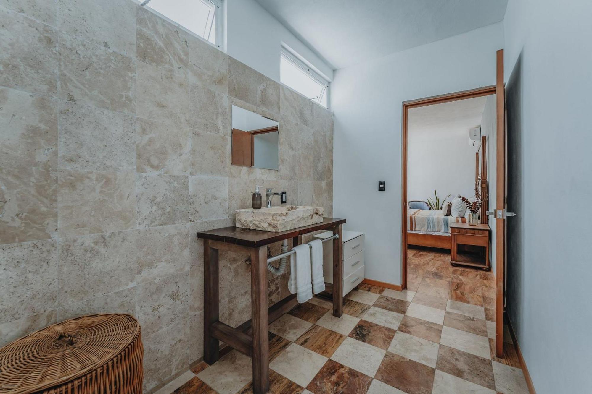 Amplia Habitacion Privada Centro Mérida Esterno foto