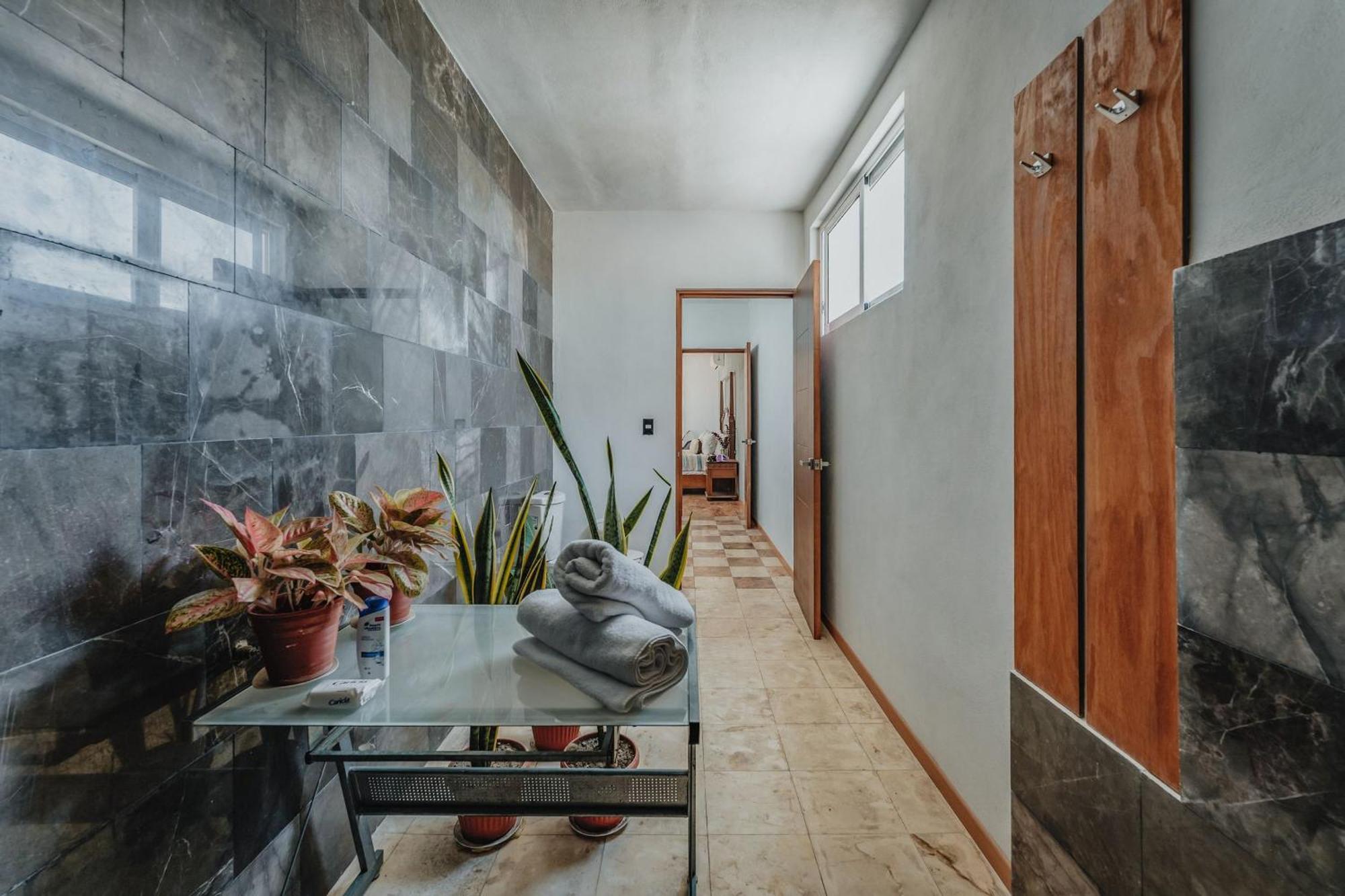Amplia Habitacion Privada Centro Mérida Esterno foto